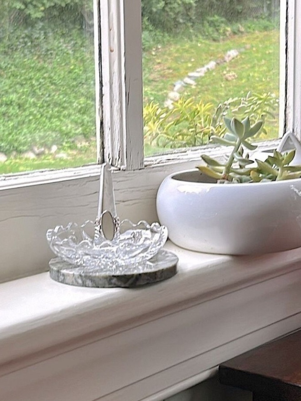 Windowsill Ring Holder 3.5” x 3” Crystal